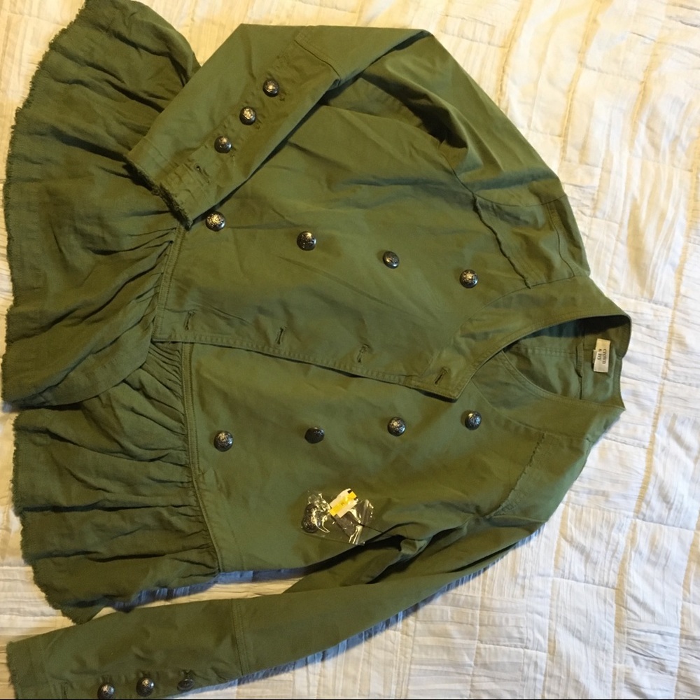Medium crown and ivy jacket NWT